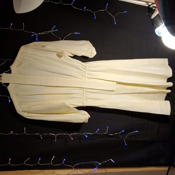 Vintage Ilse M white dress size 8 - Picture 3 of 4